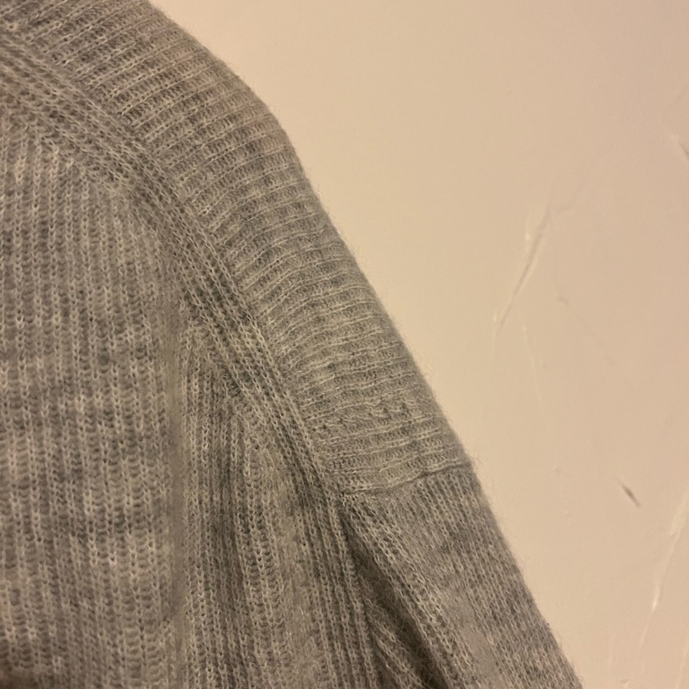 Quince Baby Alpaca Cardigan Light Gray Size Large Ribbed with Pointelle Detail - Picture 8 of 10